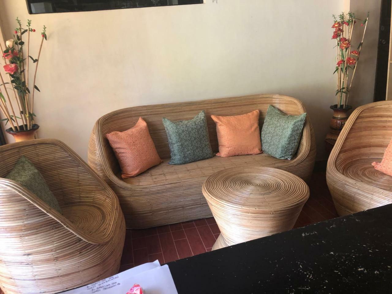 Rl Coastline Inn Ел Нидо Екстериор снимка